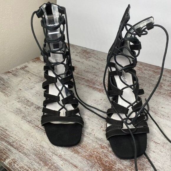 Jeffrey Campbell Stockard Black suede lace up heels 8 Square toe - Picture 3 of 8